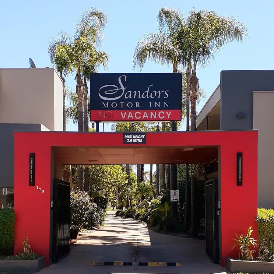 Sandors Motor Inn Μιλντούρα Εξωτερικό φωτογραφία
